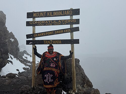 The mountain Mount Kilimanjaro, afowiri fondzenyuy gilman s point m
