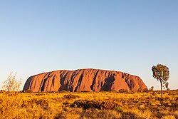 The mountain Uluru, petermann ranges au kata tjuta national park